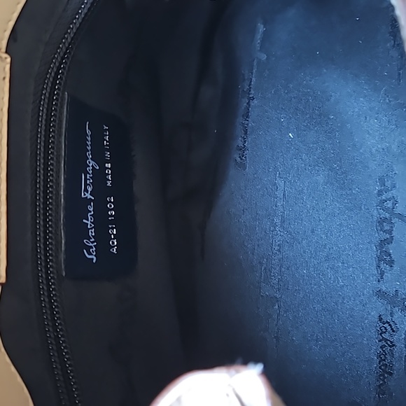 Salvatore Ferragamo Leather Handbag Silver Logo Hardware - Picture 10 of 13